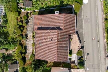 Haus Nürtingen - 6 Zimmer, 277 m&sup2;, 649.000&euro; | Angebot:26833588