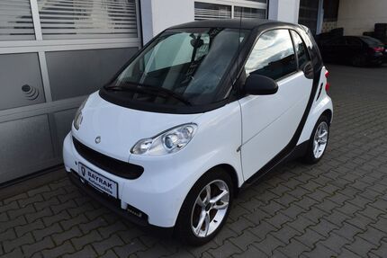 Smart ForTwo 76.800 km 5.390 &euro; Sindelfingen 71065