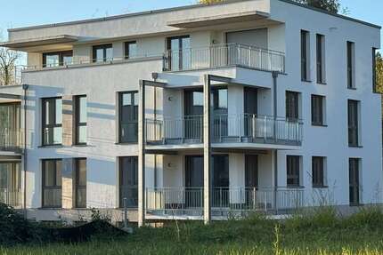 Haus zum Kaufen in Esslingen am Neckar 922.000 € 125 m² 5 zimmer