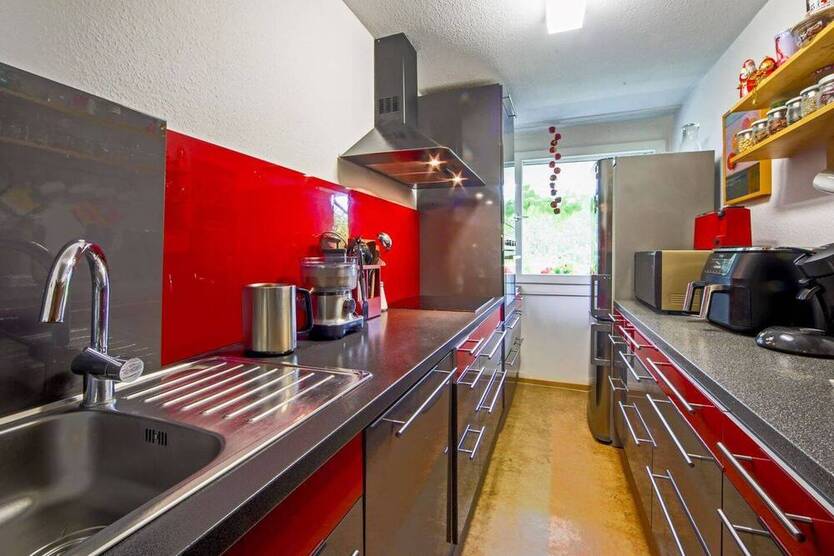 2-Zimmer-Wohnung mit Balkon und Tiefgaragenplatz