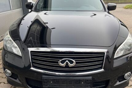 INFINITI M37 277.000 km 7.990 &euro; Backnang 71522