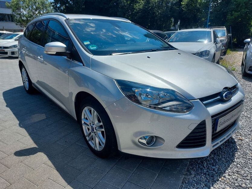 Ford Focus 152.841 km 5.000 € Fellbach 70736