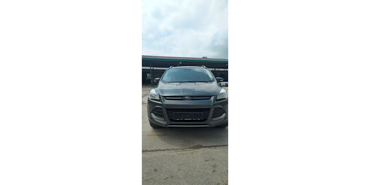 Ford Kuga 135.522 km 10.000 &euro; Kirchheim Teck 73230