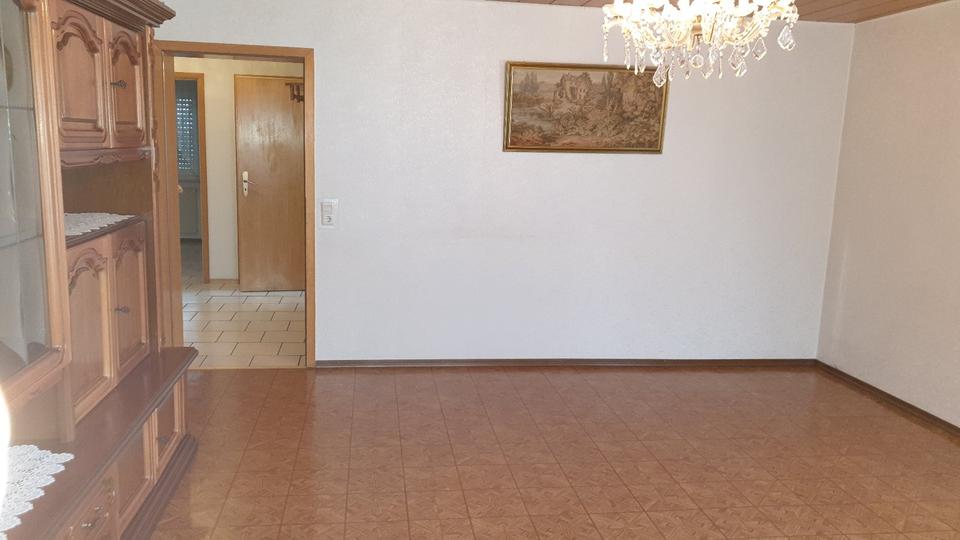 Mehrfamilienhaus, Wohnhaus Bietigheim-Bissingen Bissingen - 10 Zimmer, 210 m&sup2;, 850.000&euro; | Angebot:24154002