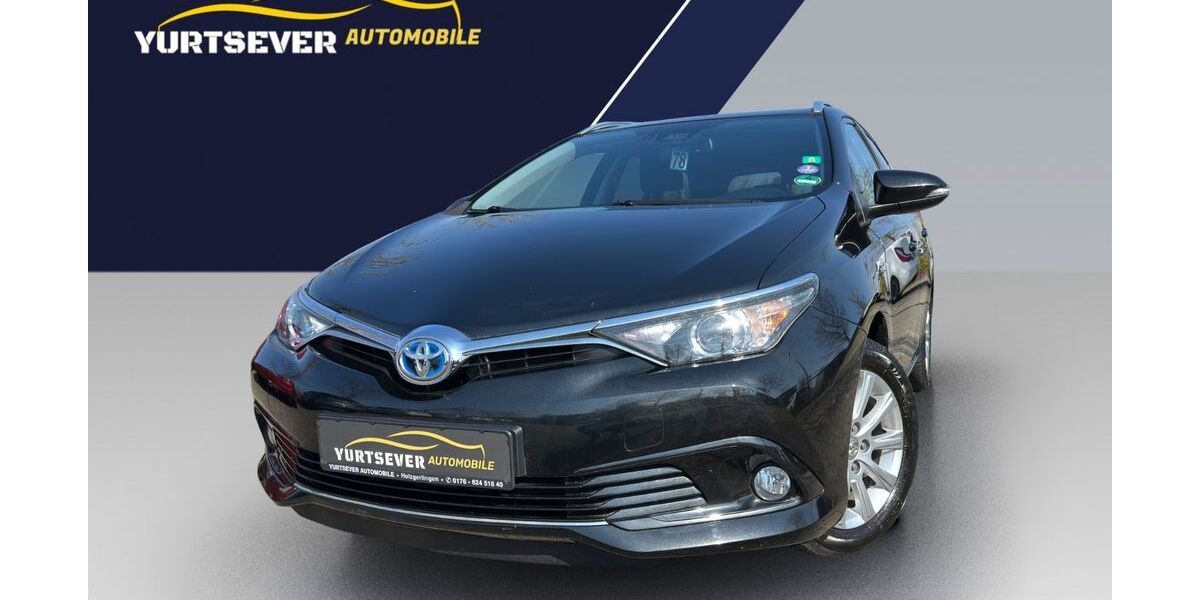 Toyota Auris 83.101 km 16.990 &euro; Holzgerlingen 71088
