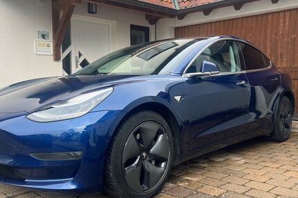 Tesla Model 3 186.139 km 19.100 &euro; Schönaich 71101
