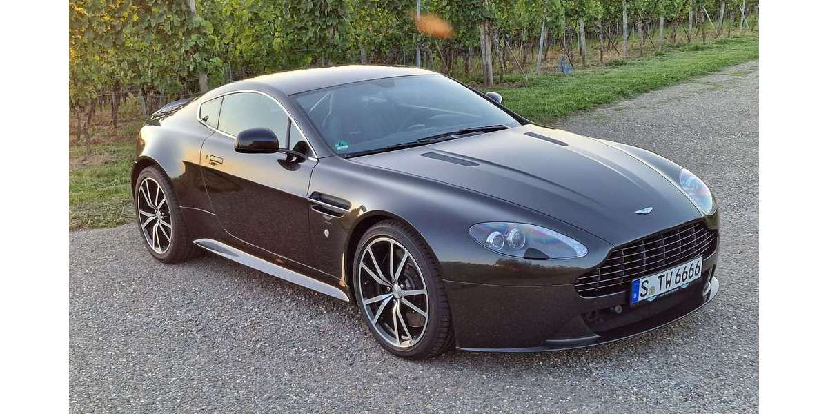 Aston Martin Vantage 76.000 km 85.000 &euro; Stuttgart 70188