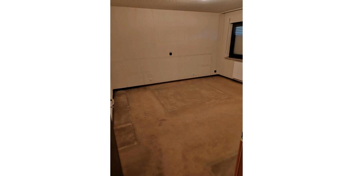 Erdgeschoßwohnung Backnang - 3.5 Zimmer, 100 m&sup2;, 335.000&euro; | Angebot:25162503