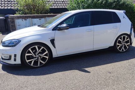 VW Golf 75.000 km 16.500 &euro; Tübingen 72070
