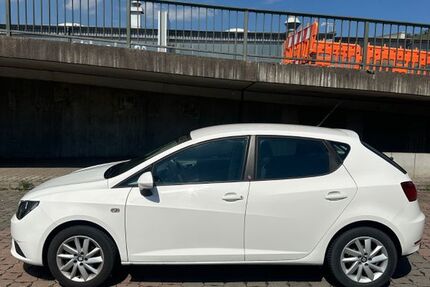 Seat Ibiza 109.000 km 5.000 &euro; Stuttgart 70327