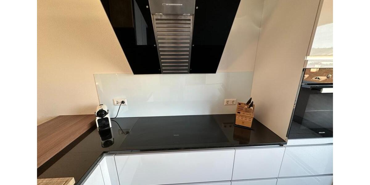 Einfamilienhaus Stuttgart Luginsland - 3 Zimmer, 83 m&sup2;, 1.900&euro; | Angebot:24804731