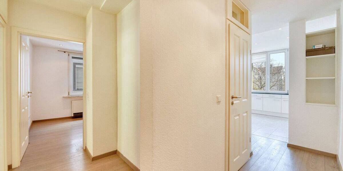 Etagenwohnung Stuttgart Bad Cannstatt - 3 Zimmer, 62 m&sup2;, 900&euro; | Angebot:26289861