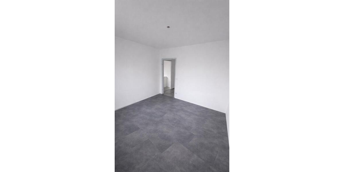 Etagenwohnung Schönaich - 3.5 Zimmer, 78 m&sup2;, 1.150&euro; | Angebot:26517749