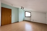 Freistehendes 3-Familienhaus in guter und ruhiger Wohnlage