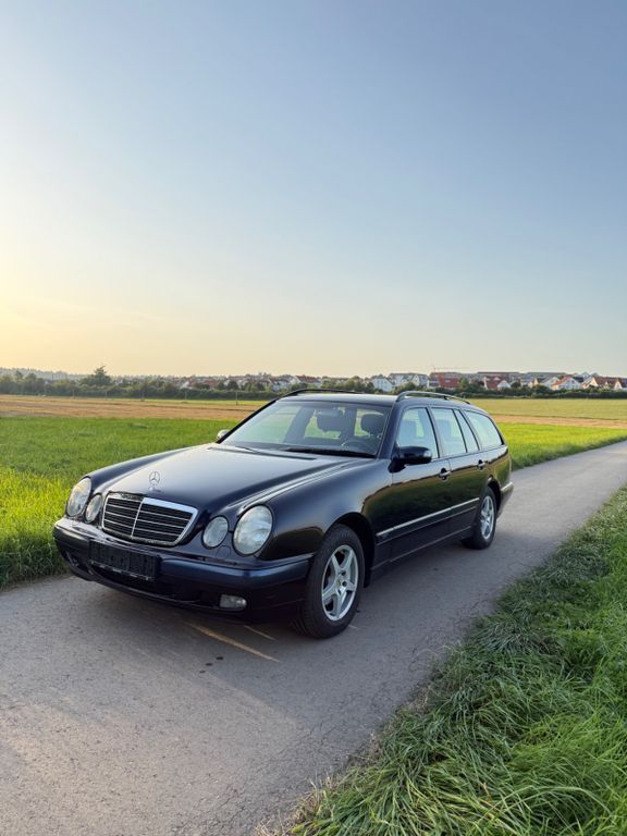 Mercedes-Benz E 200 185.000 km 1.500 € Renningen 71272