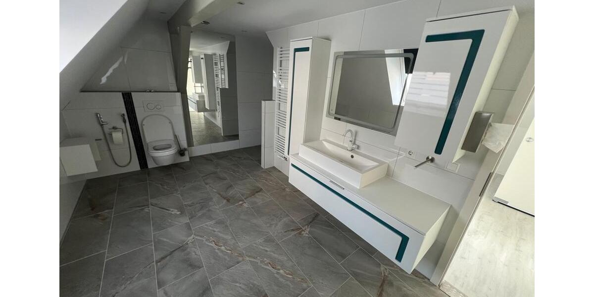 Mehrfamilienhaus, Wohnhaus Ludwigsburg Hoheneck - 20 Zimmer, 300 m&sup2;, 999.999&euro; | Angebot:25823883