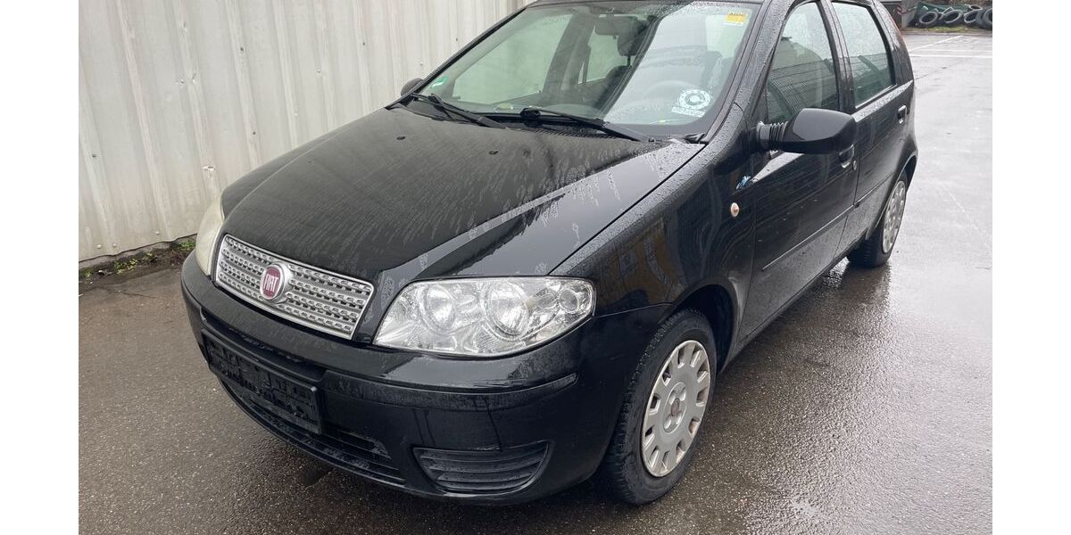Fiat Punto 84.000 km 1.990 &euro; Böblingen 71034