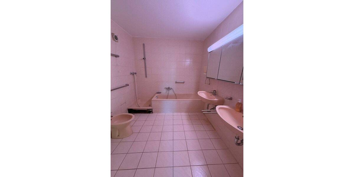 Etagenwohnung Weinstadt Beutelsbach - 3 Zimmer, 79 m&sup2;, 259.000&euro; | Angebot:26819527