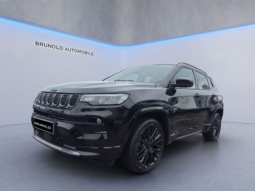 Jeep Compass 39.200 km 26.900 € Stuttgart 70565