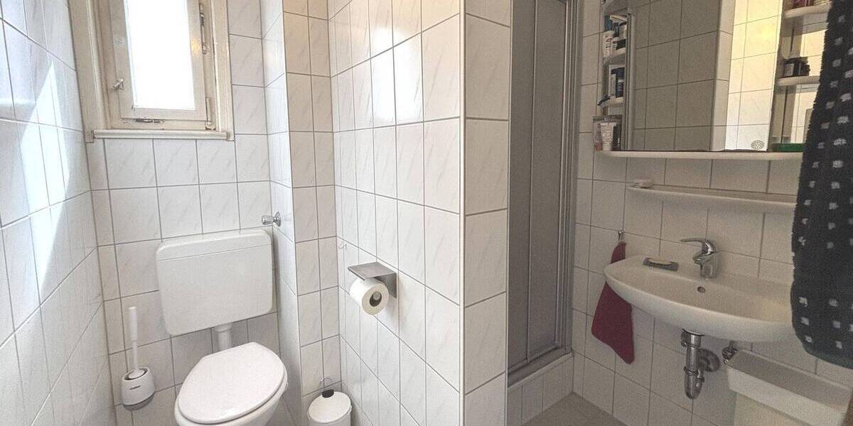 Mehrfamilienhaus, Wohnhaus Stuttgart Zuffenhausen - 1 Zimmer, 236 m&sup2;, 719.000&euro; | Angebot:26486014