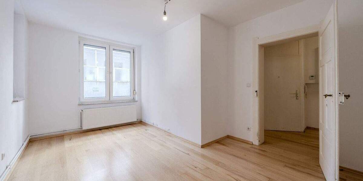 Etagenwohnung Stuttgart Mitte - 2 Zimmer, 53 m&sup2;, 279.000&euro; | Angebot:25608439