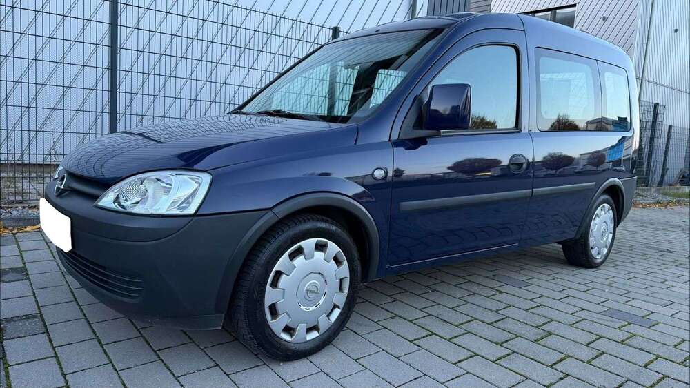 Opel Combo 45.000 km 7.990 € Grafenau 71120