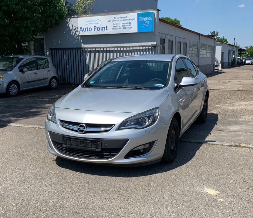 Opel Astra 109.000 km 5.500 € Fellbach-Stuttgart 70736