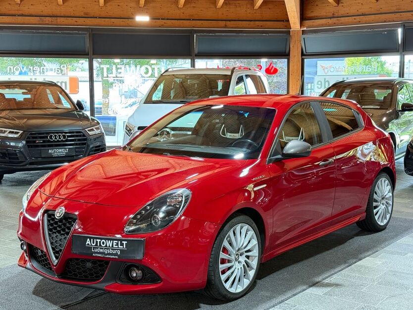 Alfa Romeo Giulietta 132.000 km 16.477 € Bietigheim-Bissingen 74321