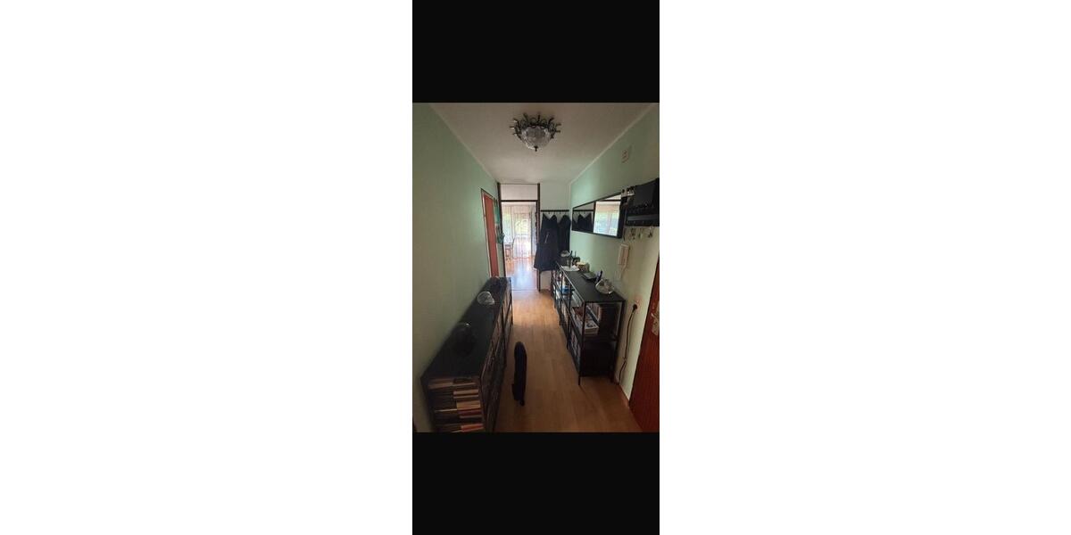 Hochparterre Freiberg am Neckar - 2 Zimmer, 75 m&sup2;, 250.000&euro; | Angebot:27113679