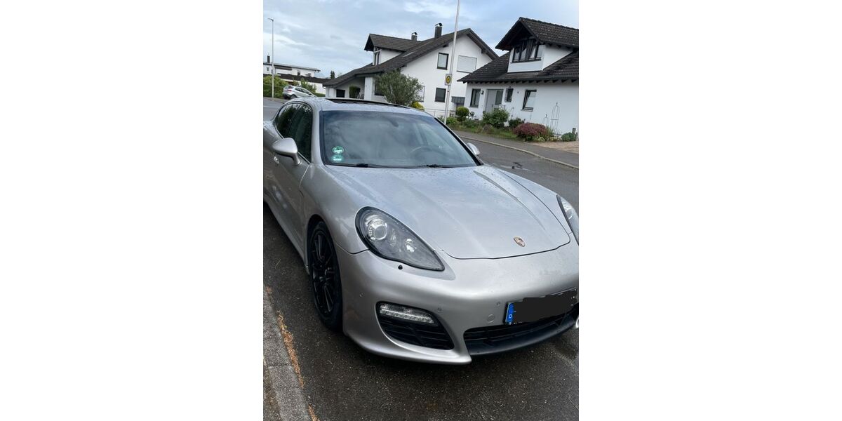Porsche Panamera 140.000 km 22.999 &euro; Böblingen 71032