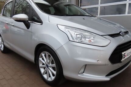 Ford B-Max 18.000 km 10.990 &euro; Stuttgart 70329