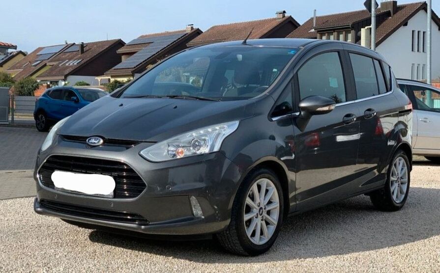 Ford B-Max 80.000 km 8.800 € Stuttgart 70563