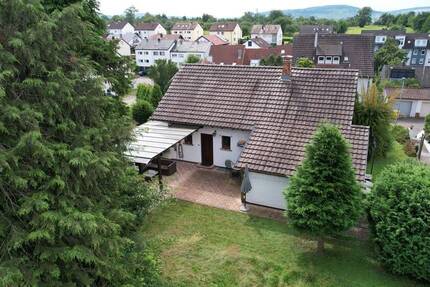 Charmantes Einfamilienhaus - Ihr neues Zuhause in idyllischer Umgebung mit viel Raumpotenzial