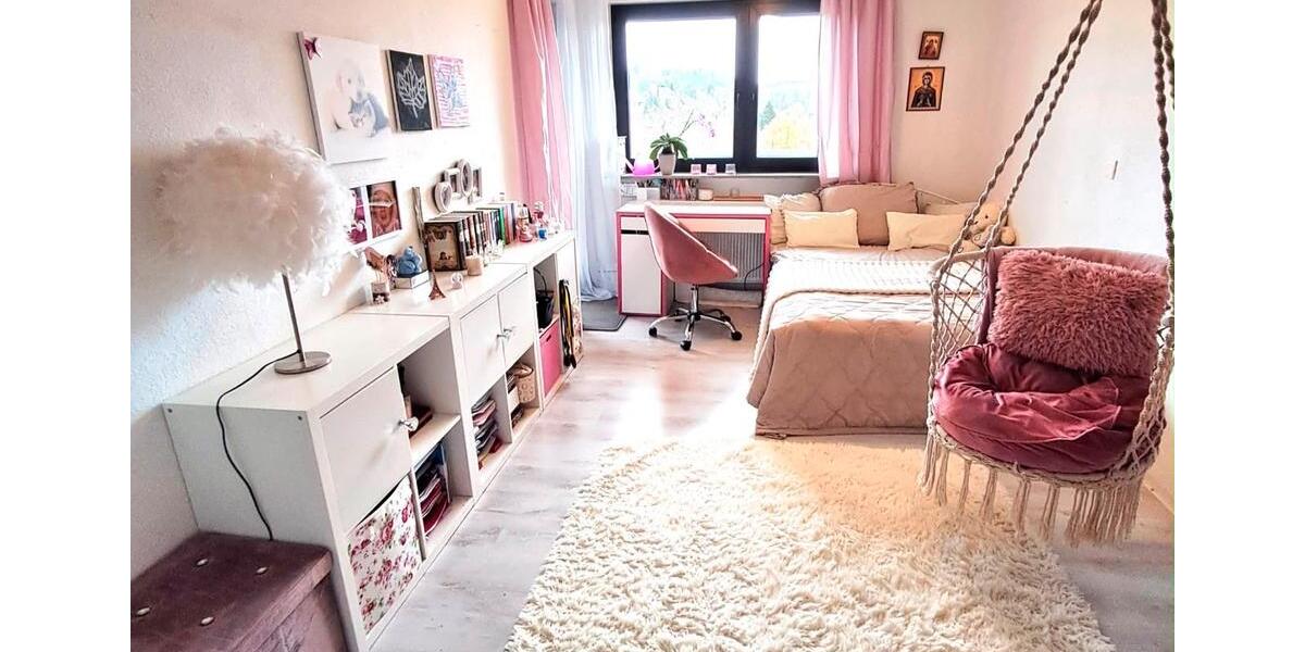 Etagenwohnung Böblingen - 2.5 Zimmer, 70 m&sup2;, 229.000&euro; | Angebot:27118169