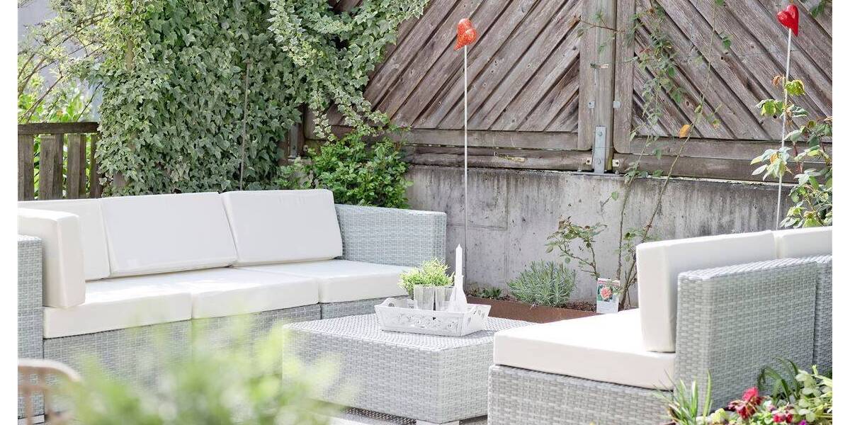 Etagenwohnung Esslingen am Neckar Stadtmitte - 3 Zimmer, 75 m&sup2;, 350.000&euro; | Angebot:26230399