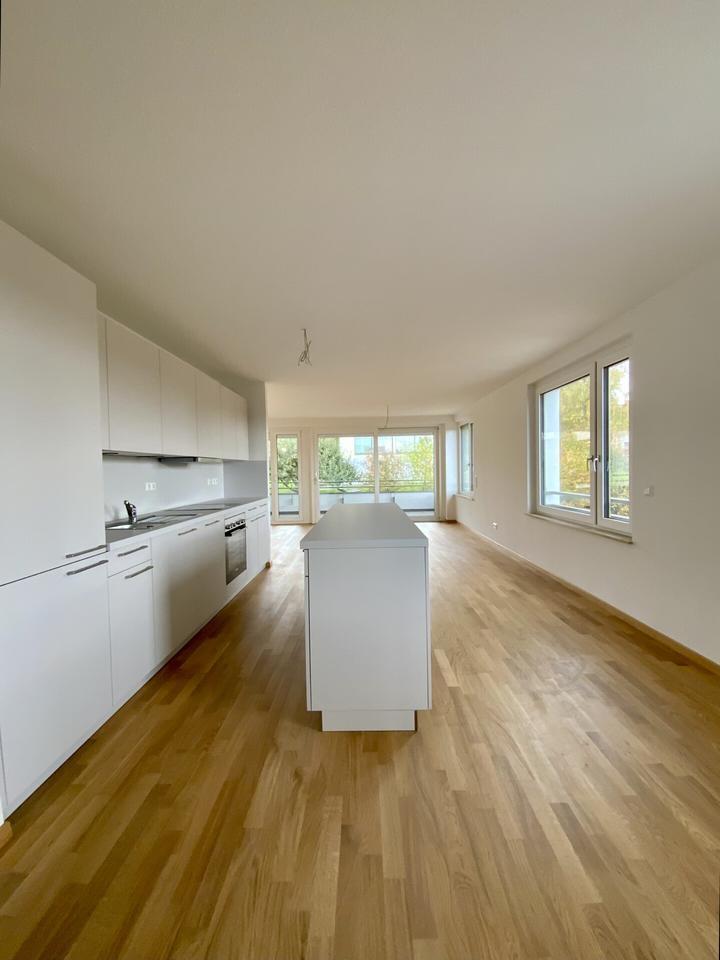 Neubau-Highlight: 3-Zimmer-Wohnung mit EBK und Balkon in Südausrichtung zimmer