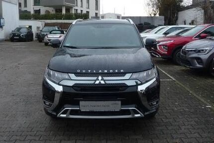 Mitsubishi Plug-in Hybrid Outlander