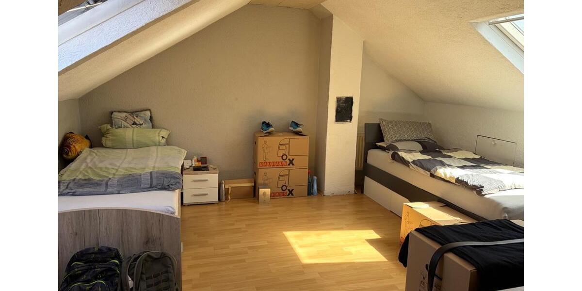 Reihenhaus Reutlingen Orschel-Hagen - 5 Zimmer, 129 m&sup2;, 375.000&euro; | Angebot:26690204