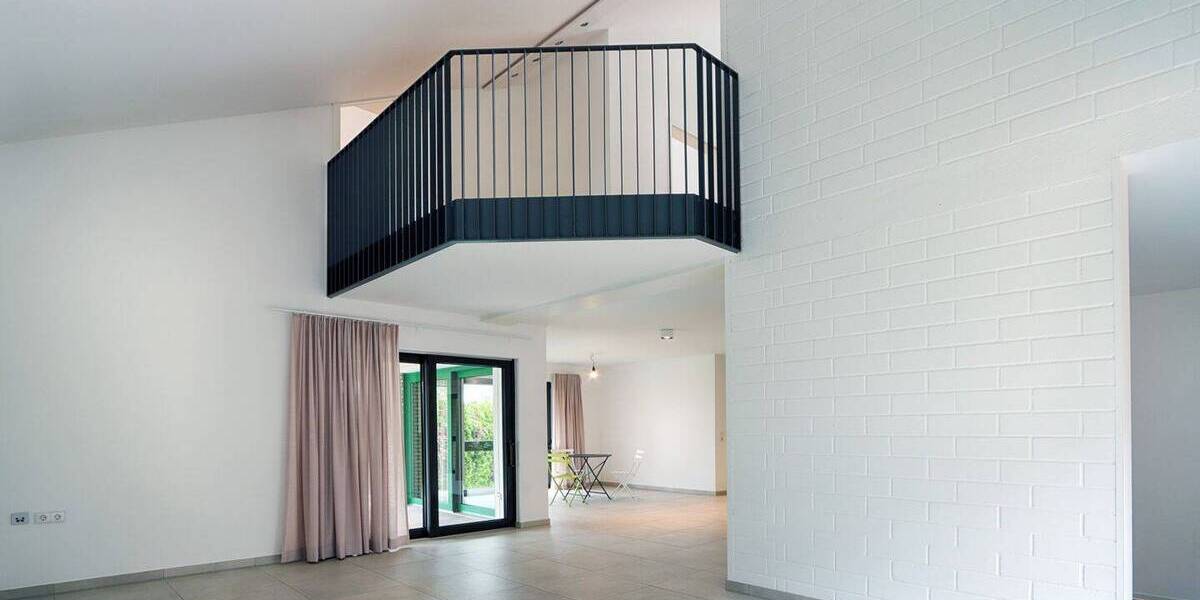 Einfamilienhaus Reutlingen Altenburg - 6 Zimmer, 197 m&sup2;, 2.750&euro; | Angebot:26908795