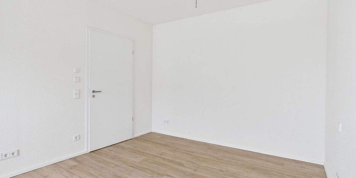 Etagenwohnung Sindelfingen Ost - 2 Zimmer, 71 m&sup2;, 1.320&euro; | Angebot:24029477