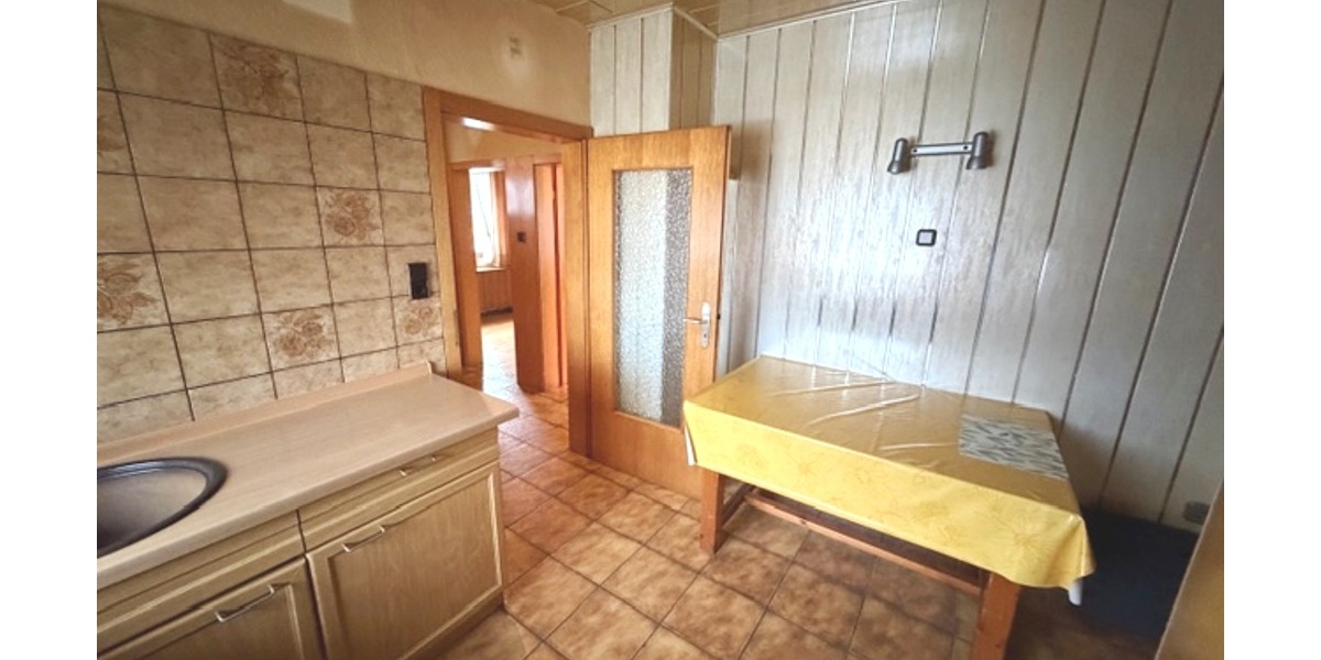 Einfamilienhaus mit Modernisierungsbedarf in zentraler Lage von Marbach - Einfamilienhaus Marbach am Neckar Marbach | Angebot:24976626