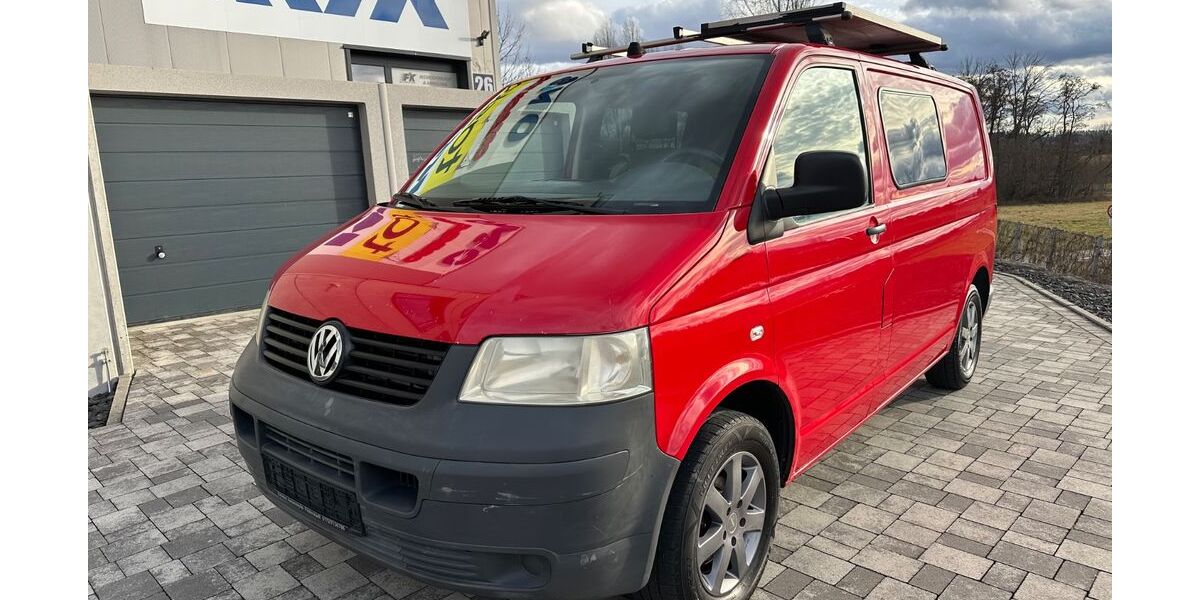VW T5 Transporter 300.000 km 5.700 &euro; Backnang 71522