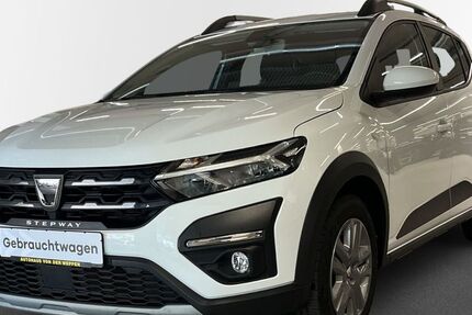 Dacia Sandero 55.700 km 12.700 € Stuttgart 70469