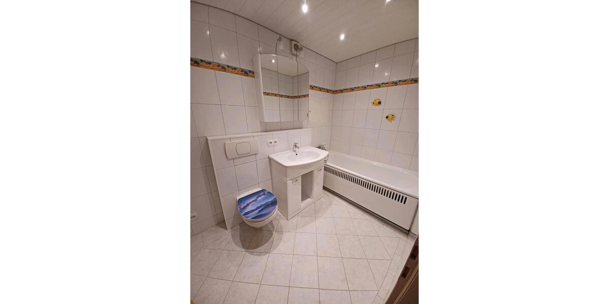 Etagenwohnung Nürtingen - 2 Zimmer, 70 m&sup2;, 875&euro; | Angebot:26393636