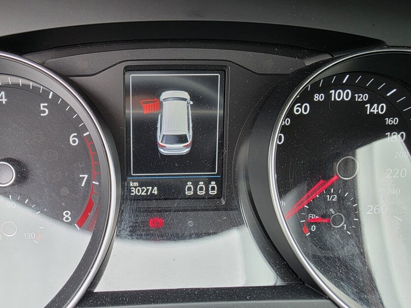 VW Passat 31.000 km 24.900 € Reutlingen 72764