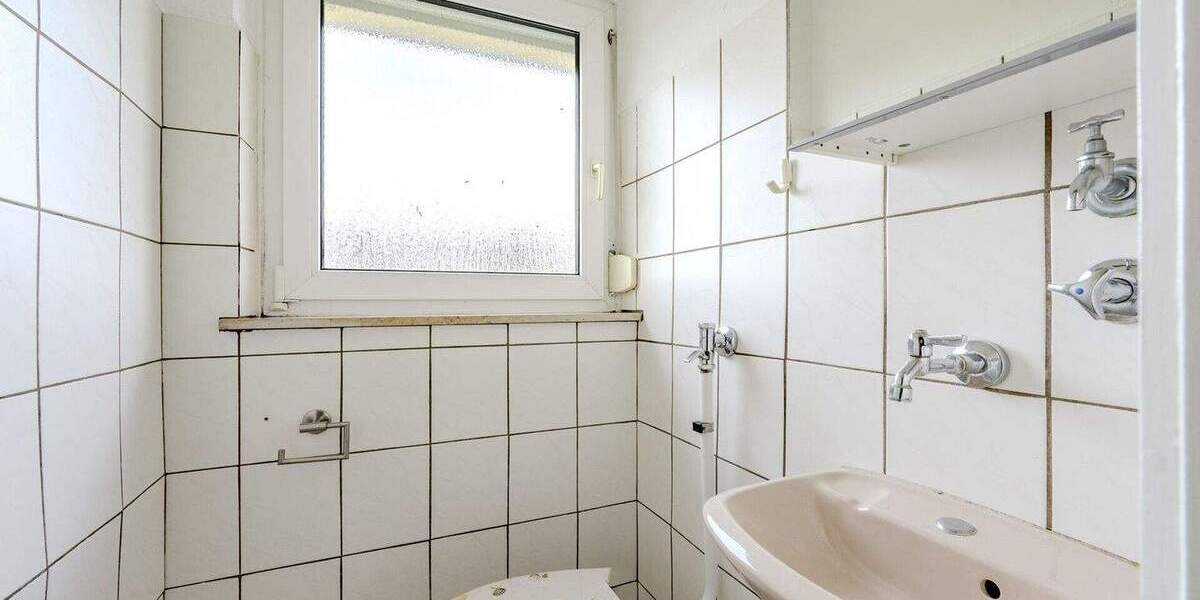 Mehrfamilienhaus, Wohnhaus Sindelfingen / Maichingen Maichingen - 8 Zimmer, 145 m&sup2;, 695.000&euro; | Angebot:24251105