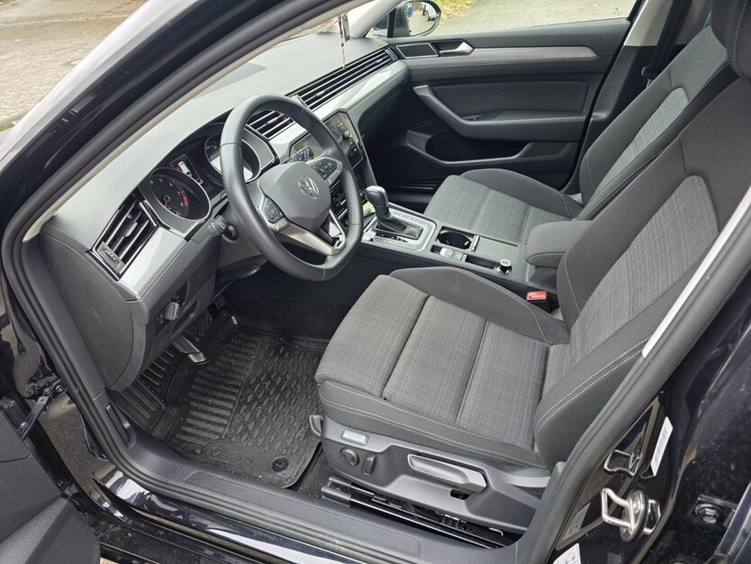 VW Passat 31.000 km 24.900 € Reutlingen 72764
