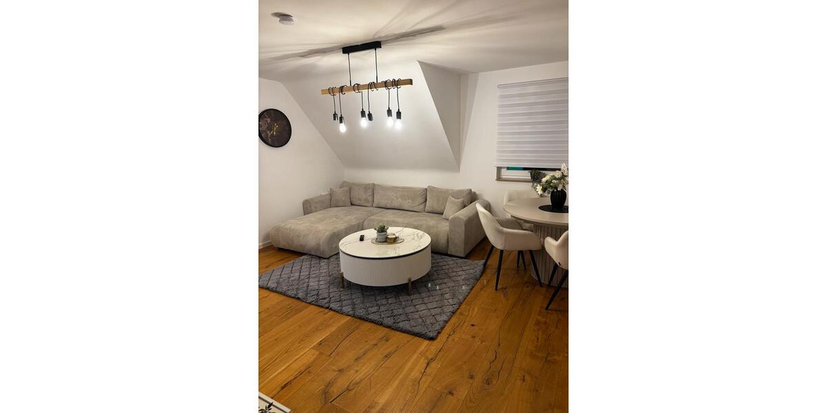 Etagenwohnung Stuttgart Hedelfingen - 3 Zimmer, 77 m&sup2;, 1.180&euro; | Angebot:25257764