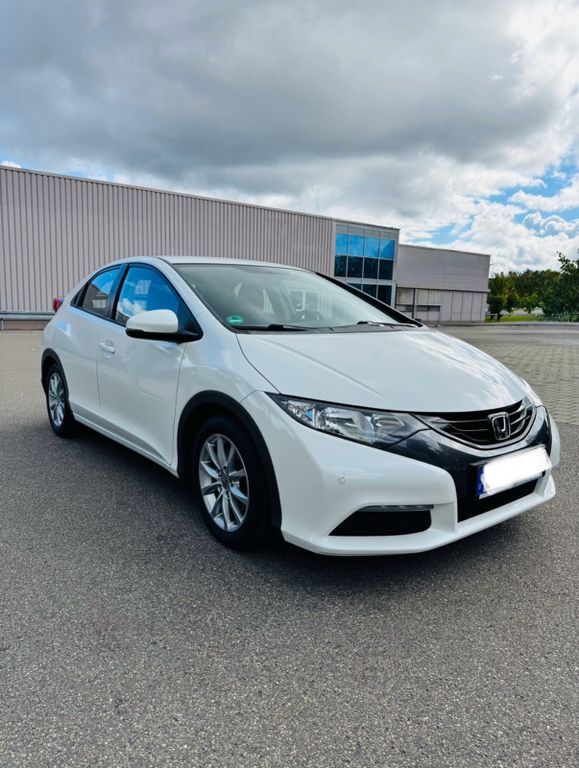 Honda Civic 173.000 km 8.000 € Stuttgart 70499