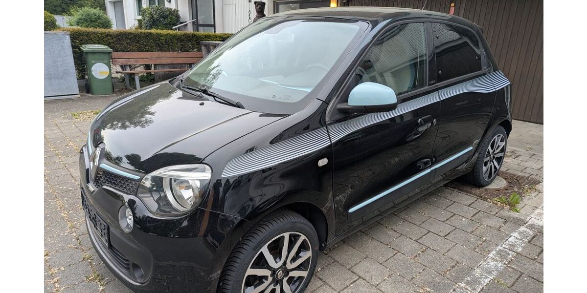 Renault Twingo 23.343 km 9.599 &euro; Stuttgart 70378